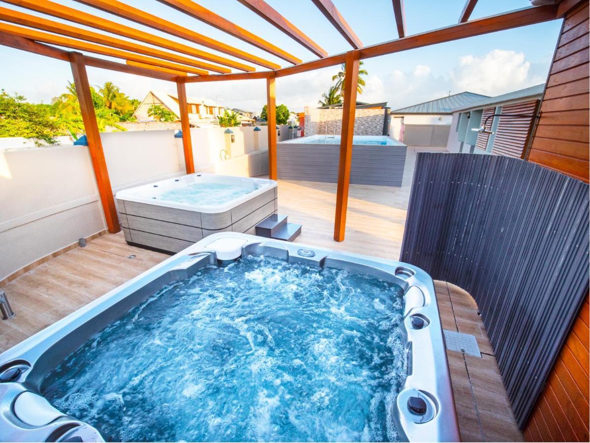 Studio Jacuzzis Et Piscine Au Centre Ville De Port-Louis Exteriér fotografie