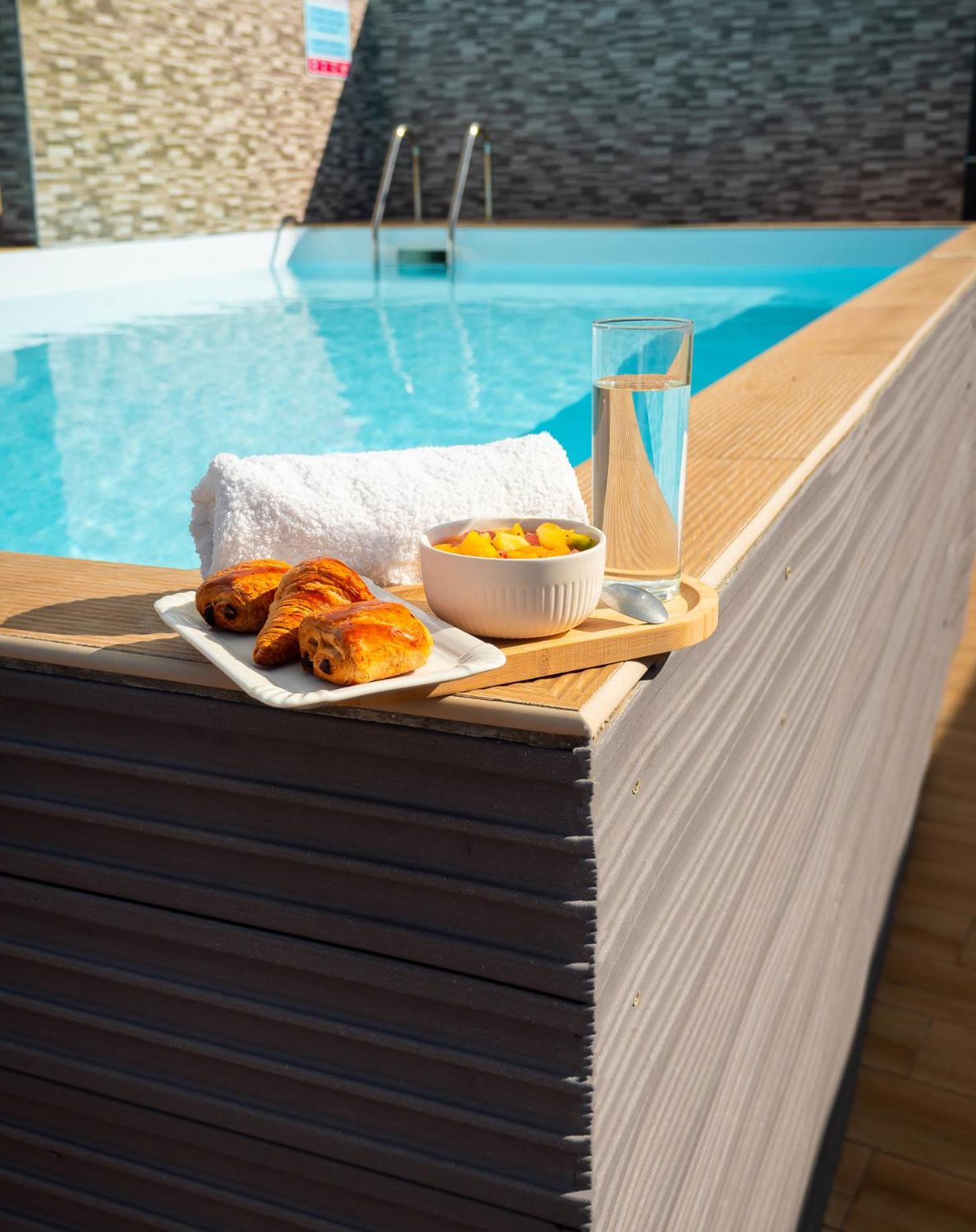 Studio Jacuzzis Et Piscine Au Centre Ville De Port-Louis Exteriér fotografie